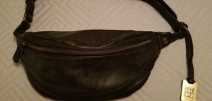 FRYE Womens Fanny Pack